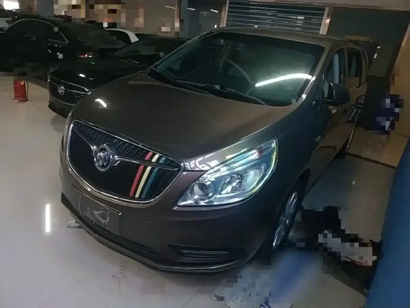 Buick GL8, 2020