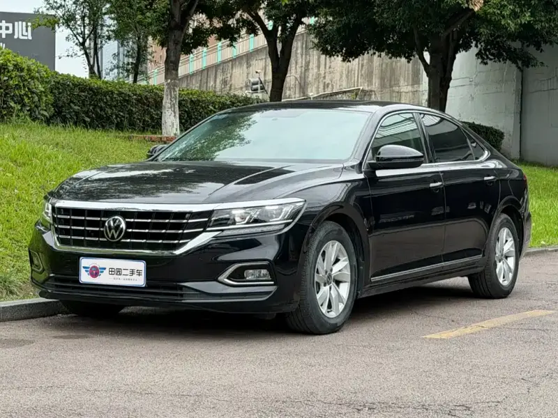 Volkswagen Passat, 2022