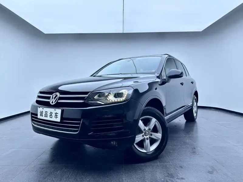 Volkswagen Touareg, 2015