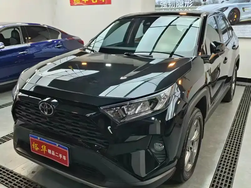 Toyota RAV4, 2022