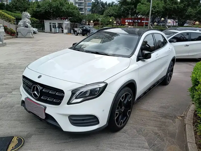 Mercedes-Benz GLA, 2019