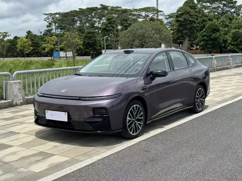 Leapmotor B01, 2025