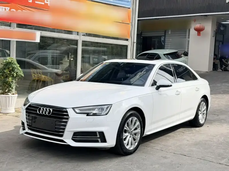 Audi A4L, 2019