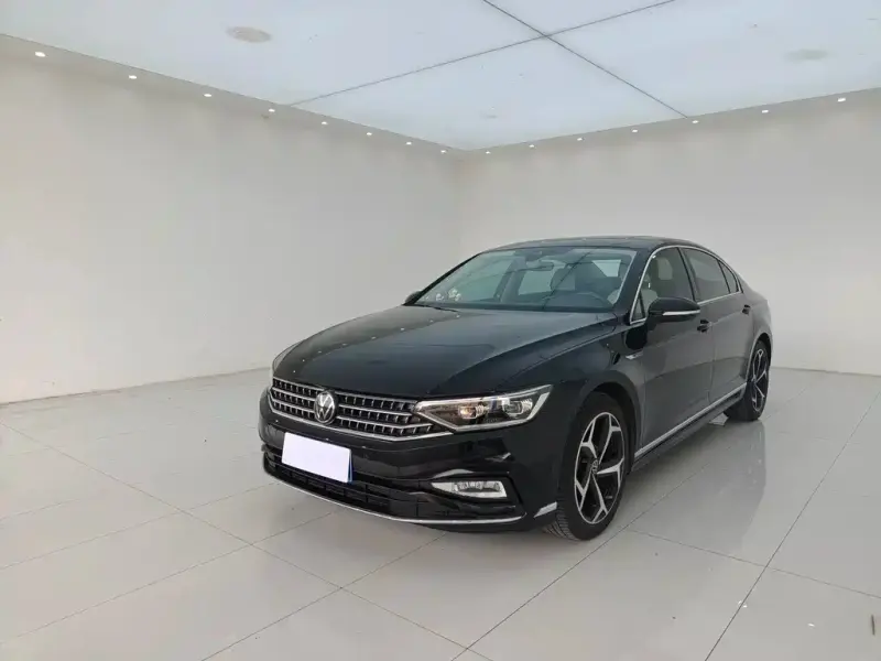 Volkswagen Magotan, 2023