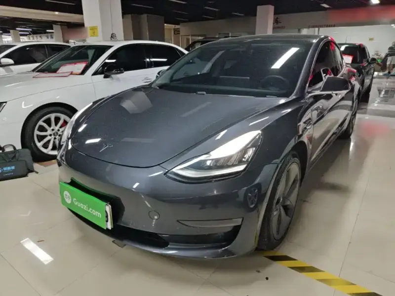 Tesla Model 3, 2019