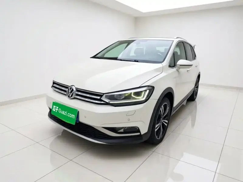 Volkswagen Touran, 2021