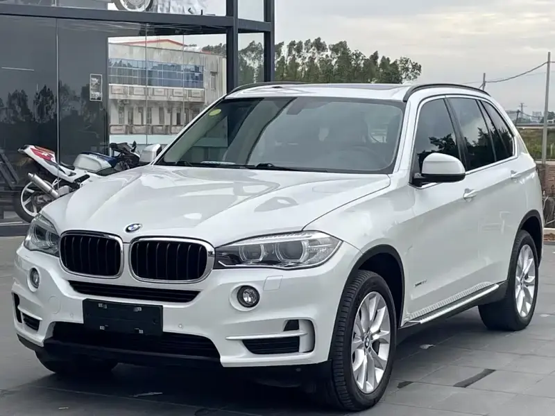 BMW X5 (Import), 2016