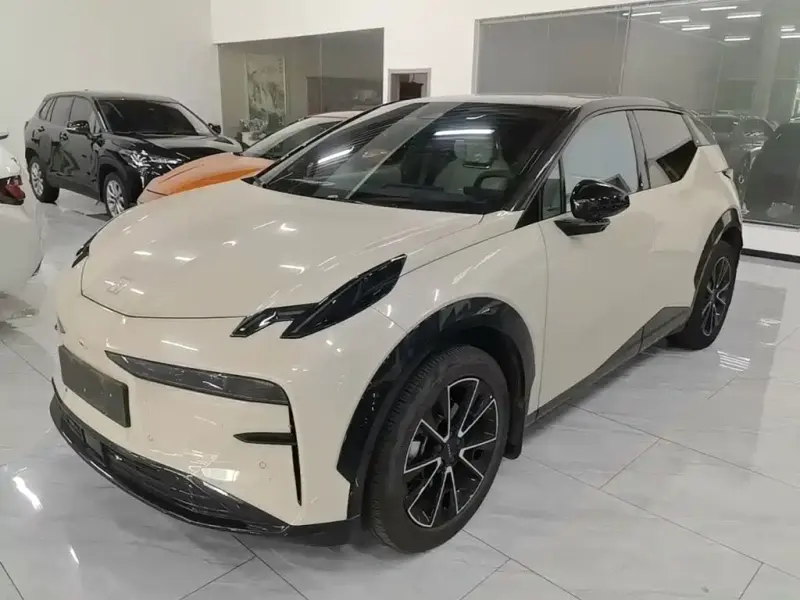 Zeekr X, 2023