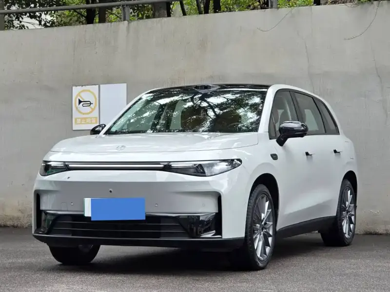 Leapmotor C10, 2025
