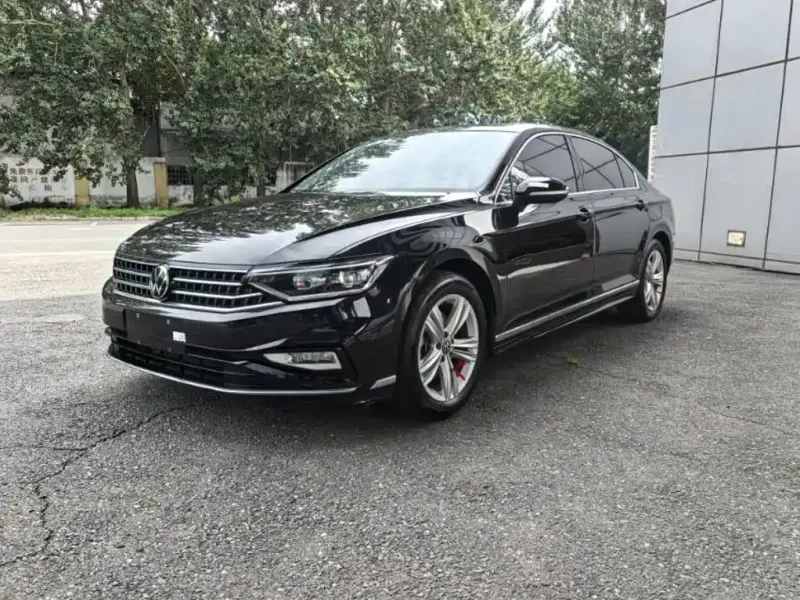 Volkswagen Magotan, 2025