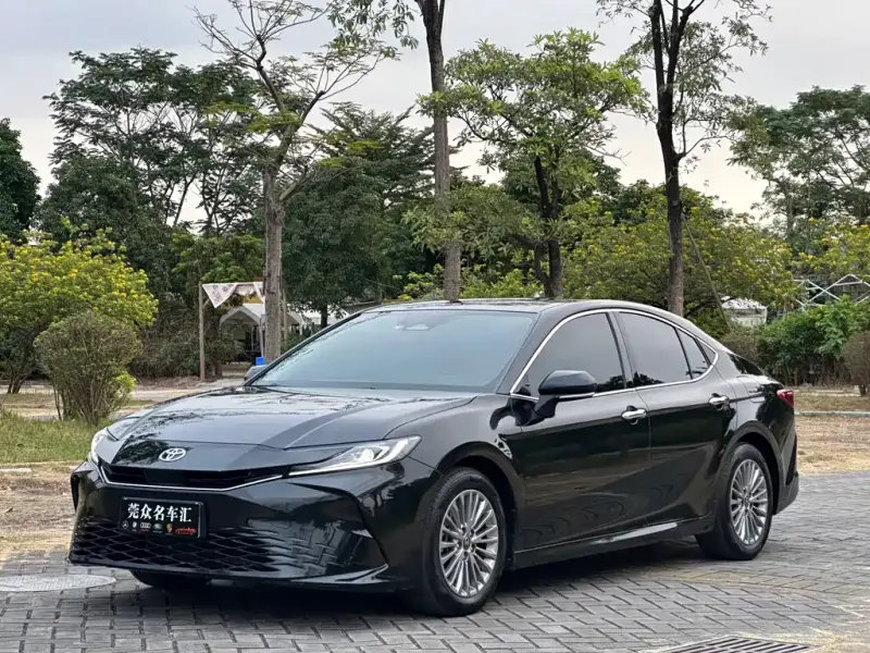 Toyota Camry, 2024