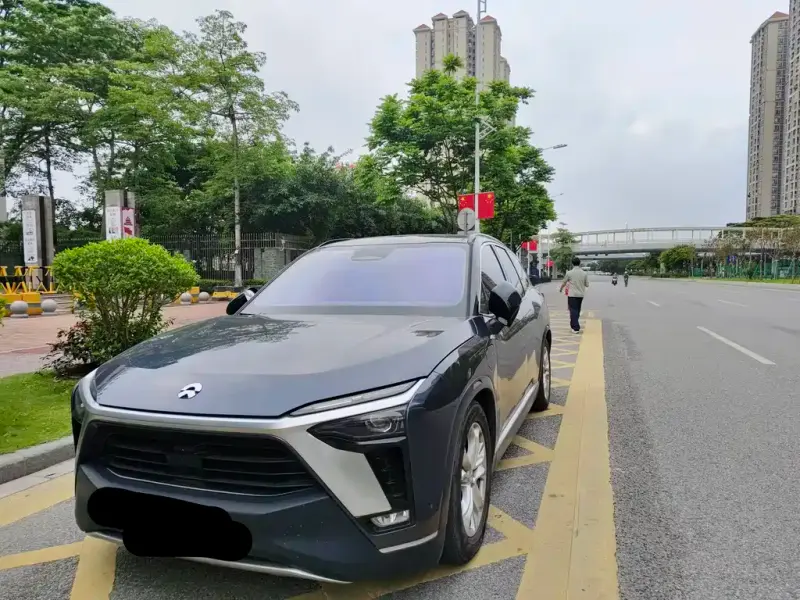 NIO ES8, 2022