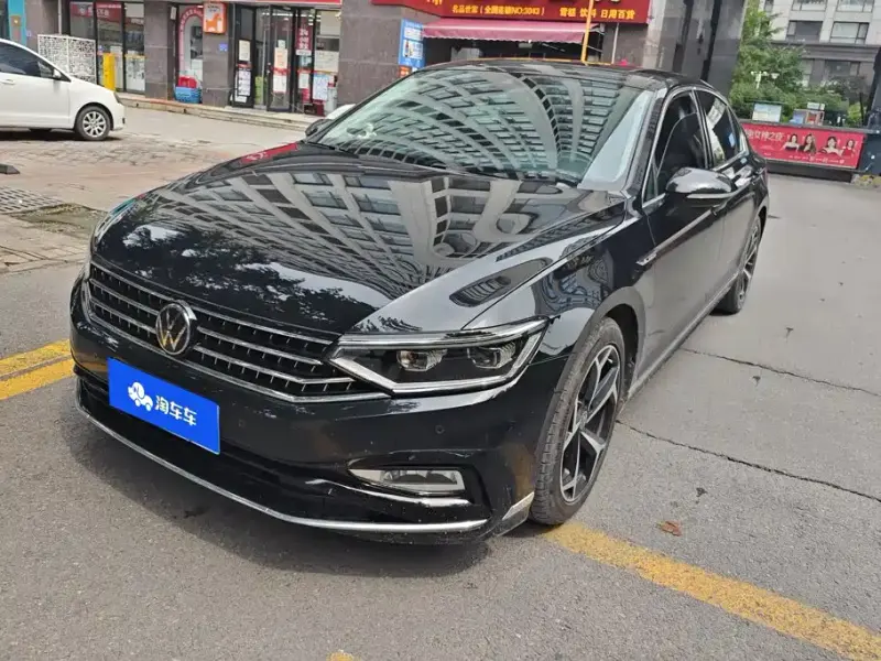 Volkswagen Magotan, 2023