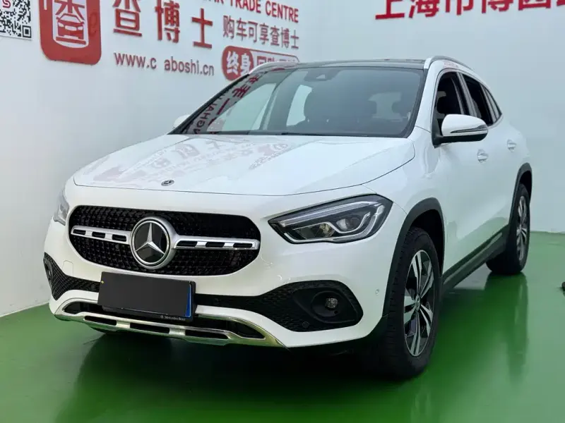 Mercedes-Benz GLA, 2022