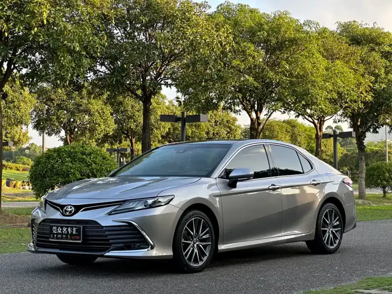 Toyota Camry, 2023