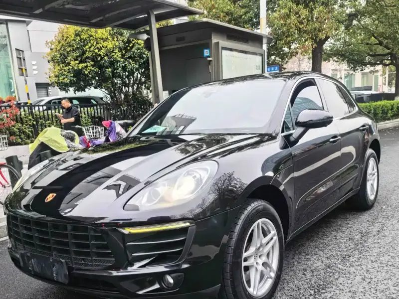 Porsche Macan, 2018