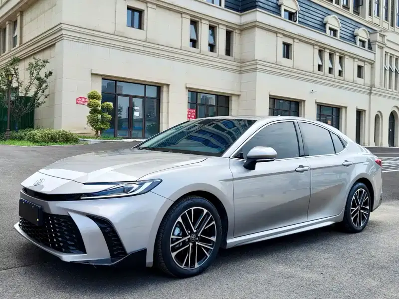 Toyota Camry, 2025