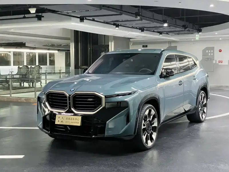 BMW XM, 2024