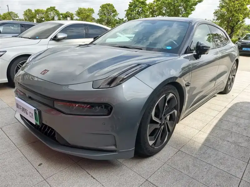 Zeekr 001, 2023