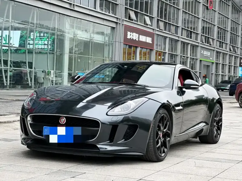 Jaguar F-TYPE, 2016