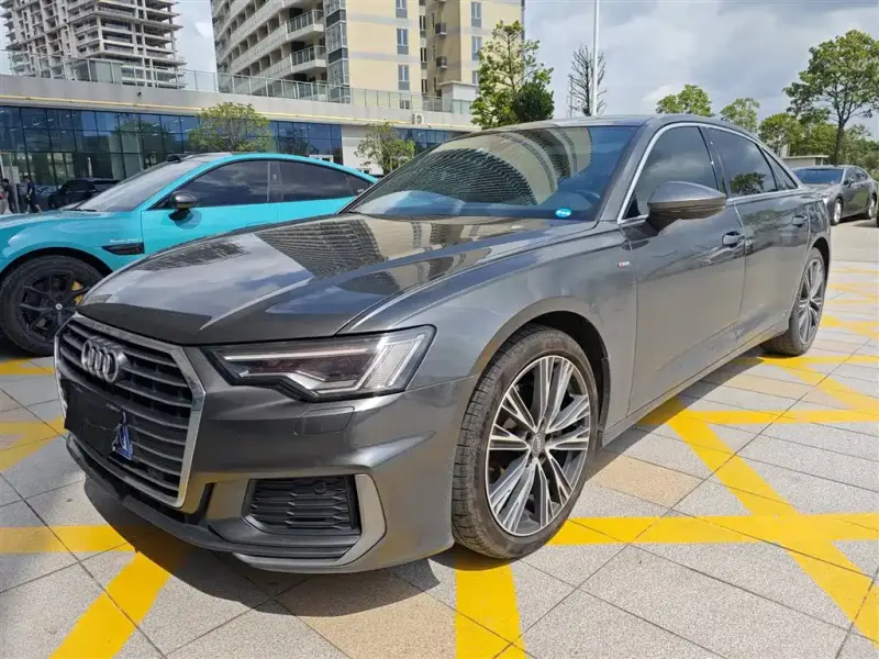 Audi A6L, 2021