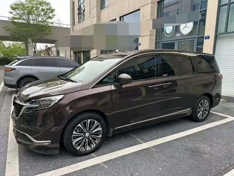 Buick GL8, 2021