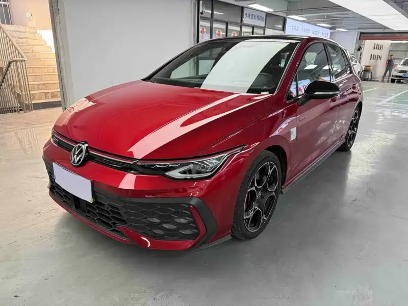Volkswagen Golf GTI, 2025