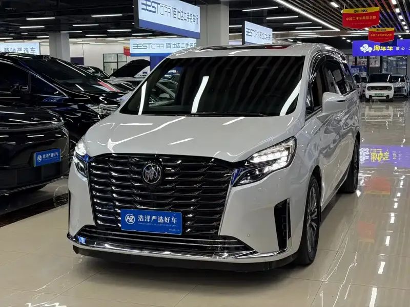 Buick GL8, 2021