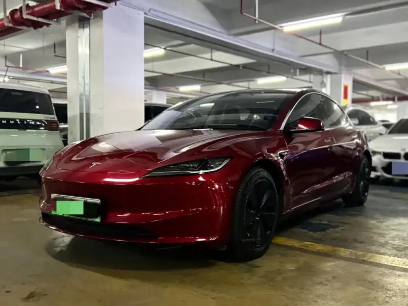Tesla Model 3, 2024