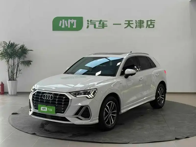 Audi Q3, 2023