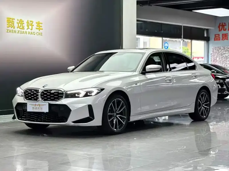 BMW 3 Series, 2023