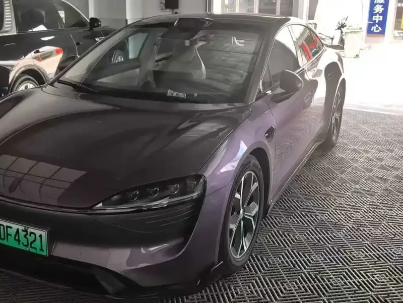 Luxeed Zhijie S7, 2025