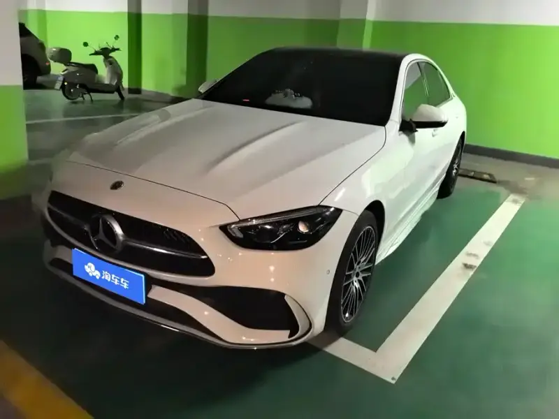 Mercedes-Benz C-Class, 2025