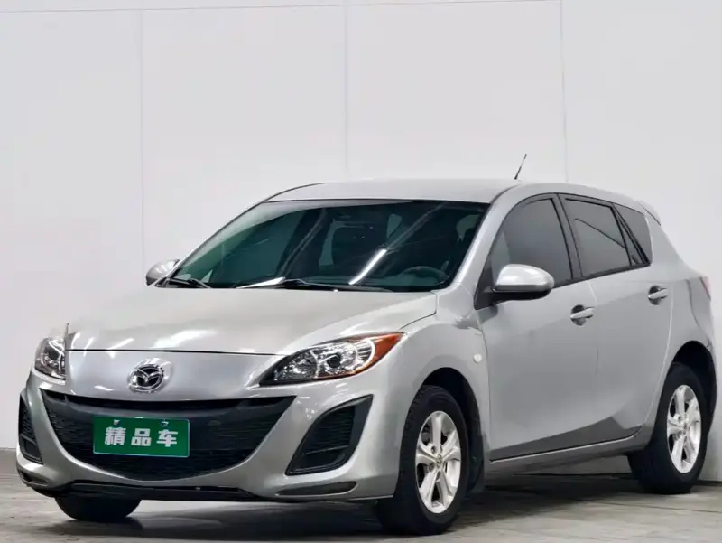 Mazda 3 Xingcheng, 2013