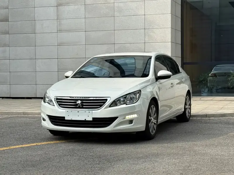 Peugeot 408, 2015
