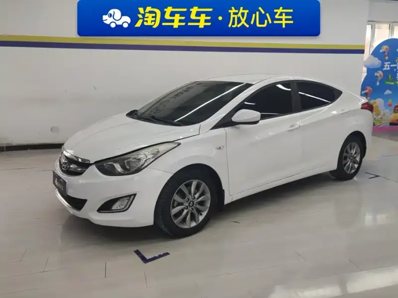 Hyundai Elantra Langdong, 2015