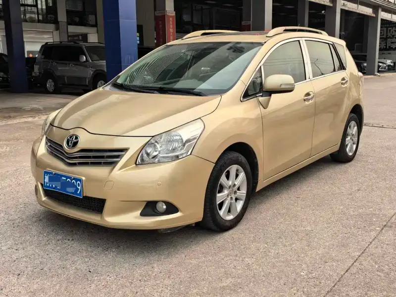 Toyota Verso, 2012