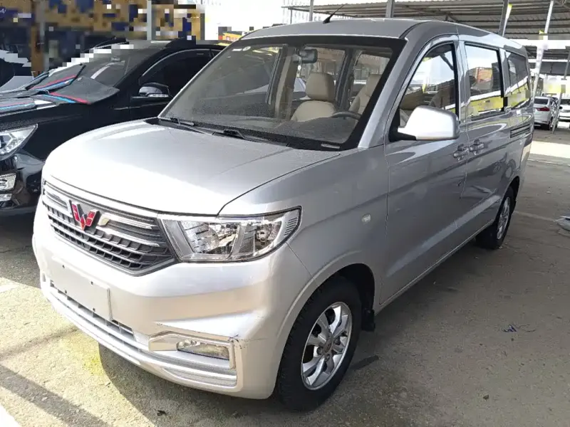 Wuling Hongguang V, 2023