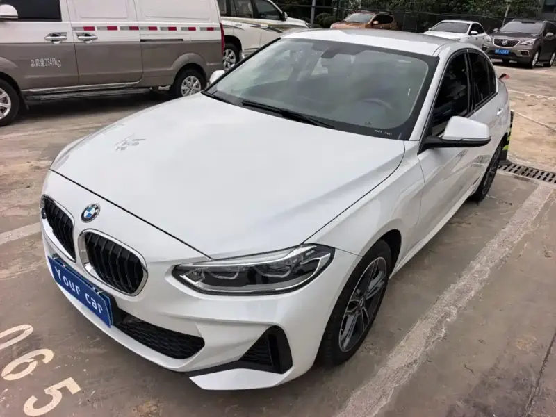 BMW 1 Series, 2021