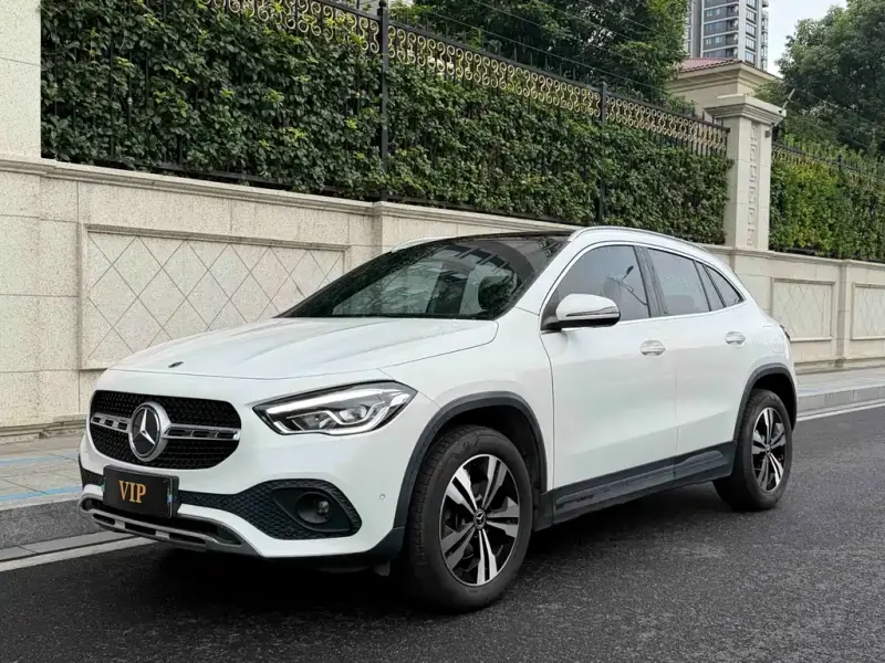 Mercedes-Benz GLA, 2021