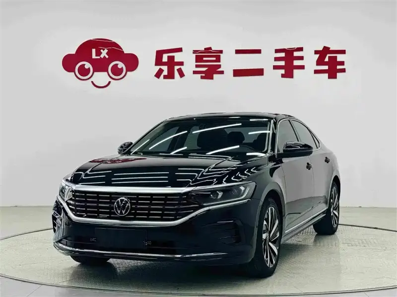 Volkswagen Passat, 2022