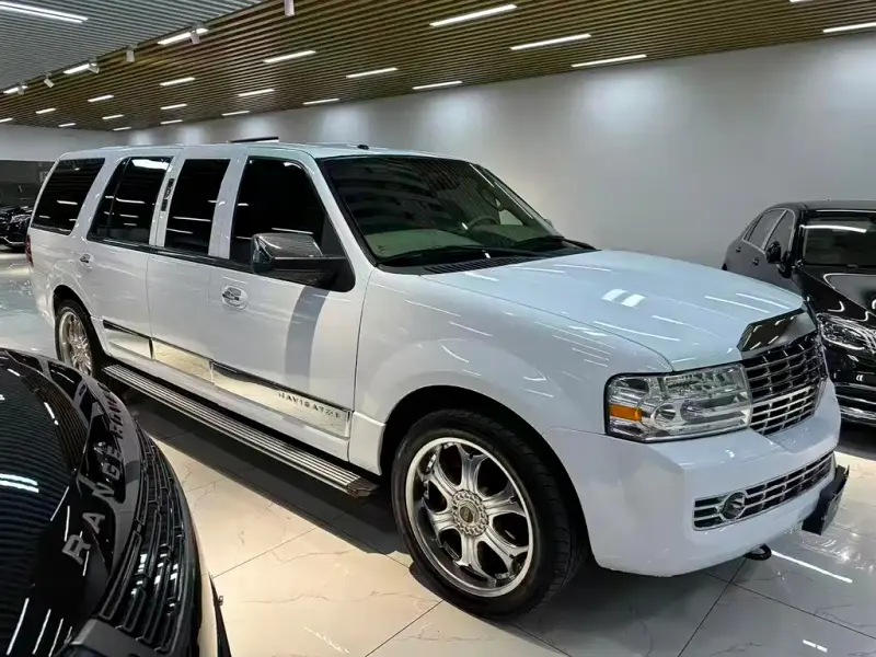 Lincoln Navigator, 2008