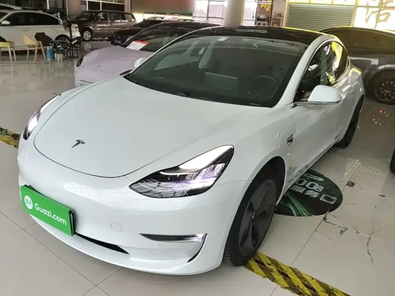 Tesla Model 3, 2019
