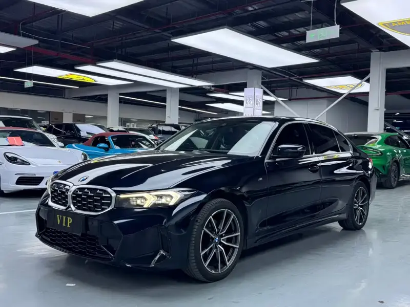 BMW 3 Series, 2023