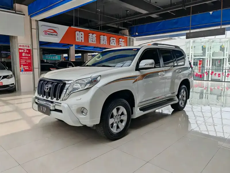Toyota Prado (Import), 2015