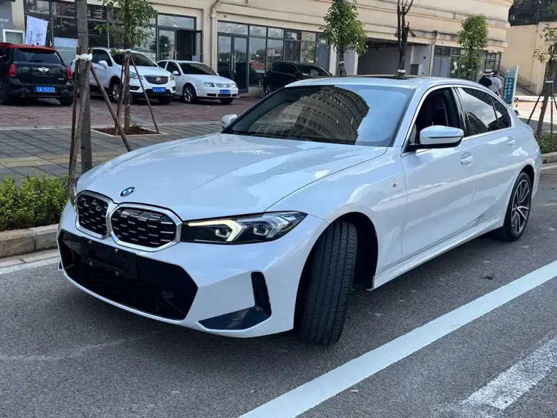 BMW 3 Series, 2024