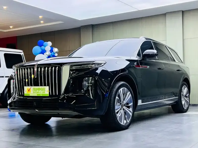Hongqi E-HS9, 2023