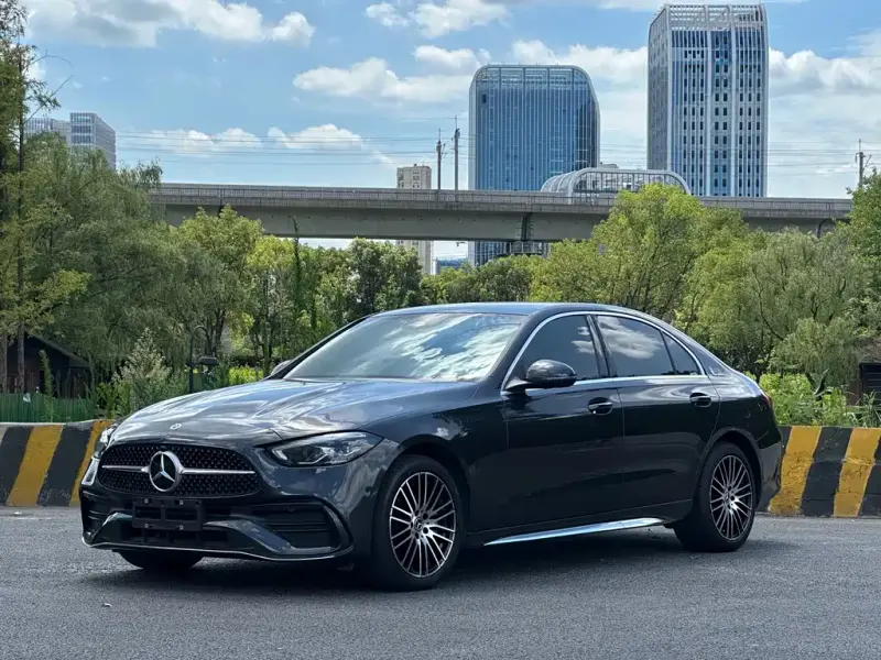 Mercedes-Benz C-Class, 2022