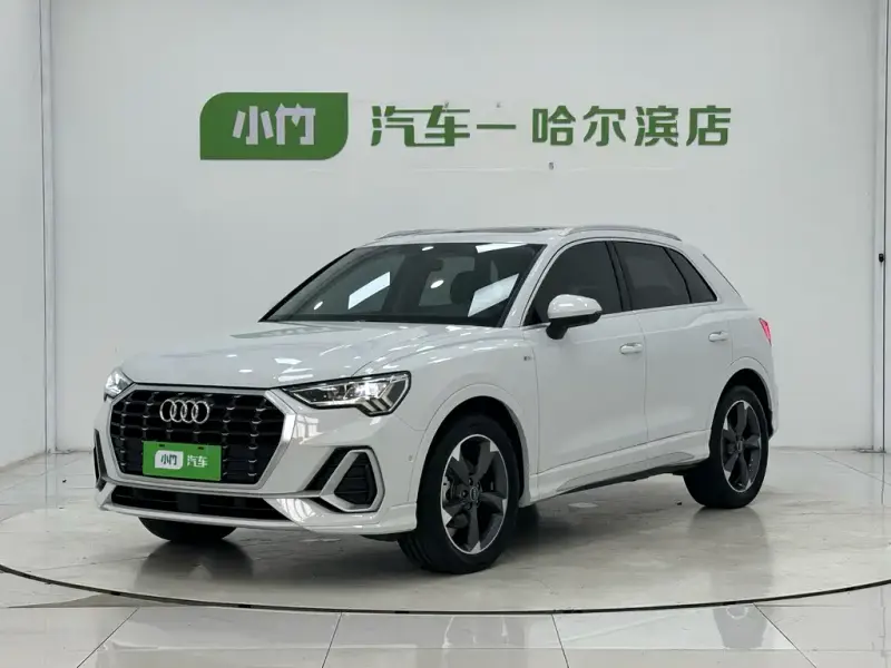 Audi Q3, 2023