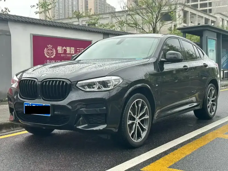 BMW X4, 2022